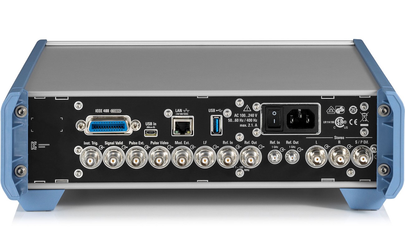 Генератор ВЧ-сигналов Rohde&Schwarz SMB100B с диапазоном частот от 8 кГц до 40 ГГц