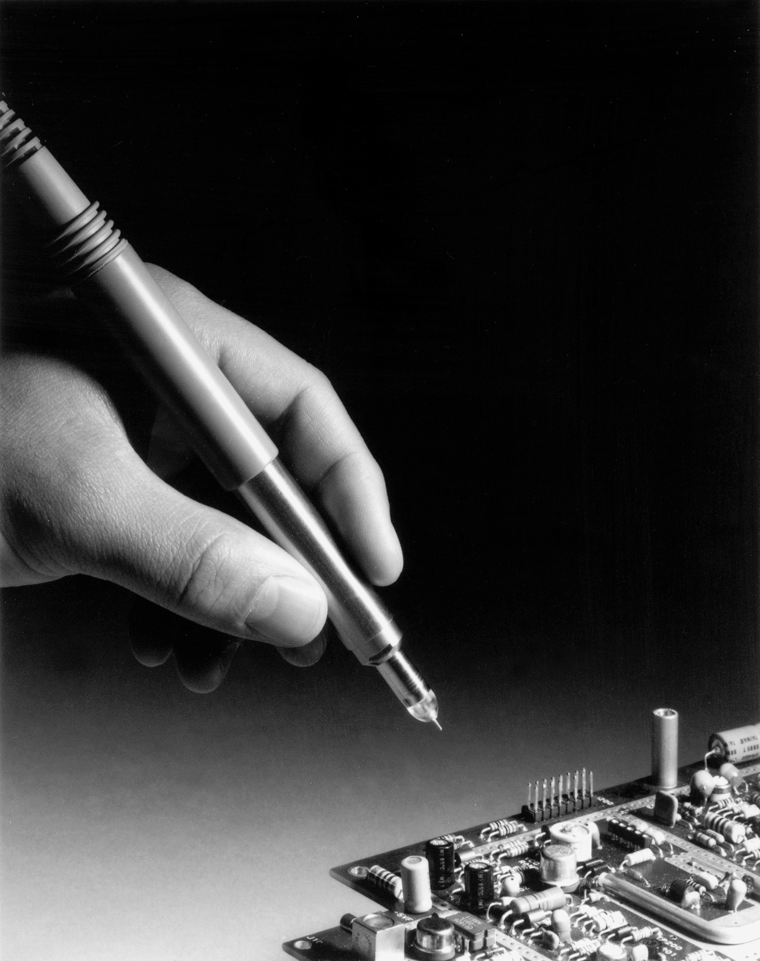 Высокочастотный пробник Keysight 85024A с диапазоном частот от 300 кГц до 3 ГГц