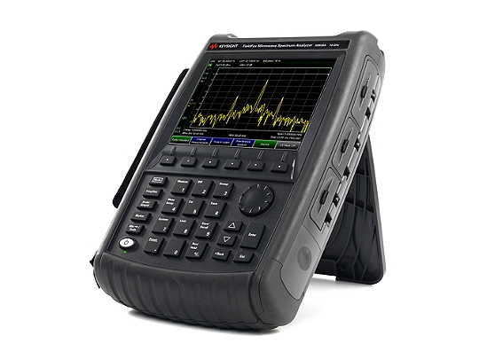 Портативный СВЧ-анализатор спектра Keysight FieldFox серии B с диапазоном частот от 5 кГц до 54 ГГц