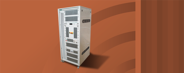 Усилитель мощности Prana MT2400 с диапазоном частот от 80 МГц до 1000 МГц и мощностью 2400 Вт.