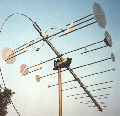 Логопериодическая направленная антенна Fsant S12014-5 20 - 220 МГц, КУ = 5 - 8 дБи